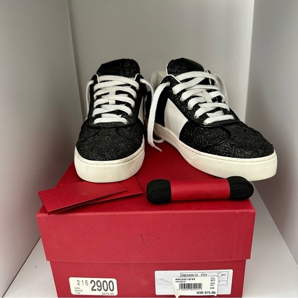 Valentino Garavani Shoes - EUC Valentino Garavani Glitter Rockstud Lace Up Sneakers BLACK  37.5  FLY CREW